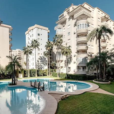 Apartment Con Piscina Y Pistas De Tenis