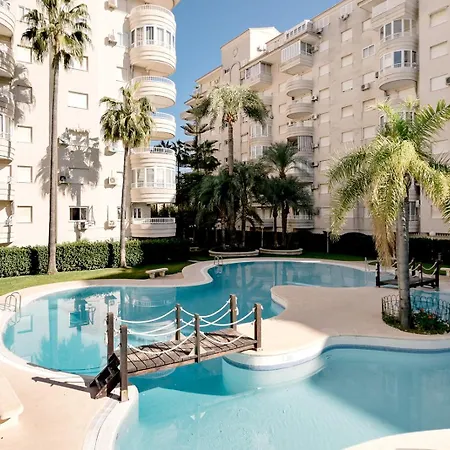 Apartment Con Piscina Y Pistas De Tenis *
