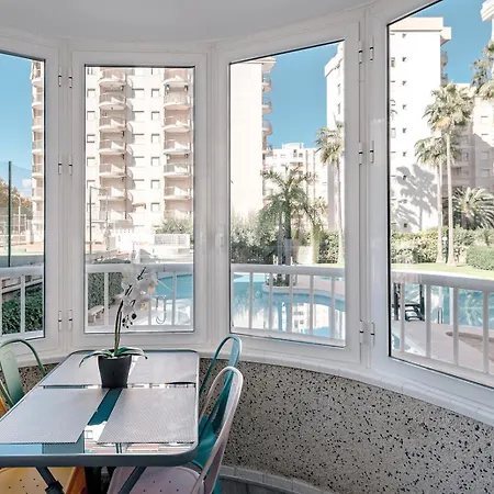 Apartment Con Piscina Y Pistas De Tenis Playa de Gandia